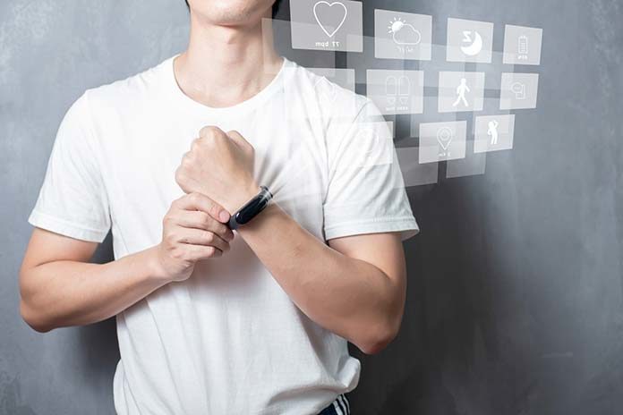 Jaką opaskę sportową wybrać i czym się sugerować podczas zakupów?