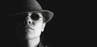 Jak sprawdzić czy nie mam szpiega w telefonie?