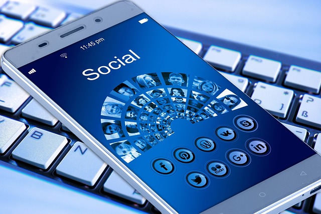 Co to jest aplikacje internetowa jakie są jej cechy Wypisz podstawowe zalety wykorzystania aplikacji internetowej? Co to jest aplikacje internetowa jakie są jej cechy Wypisz podstawowe zalety wykorzystania aplikacji internetowej?