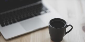 Czy można pracować zdalnie z USA?